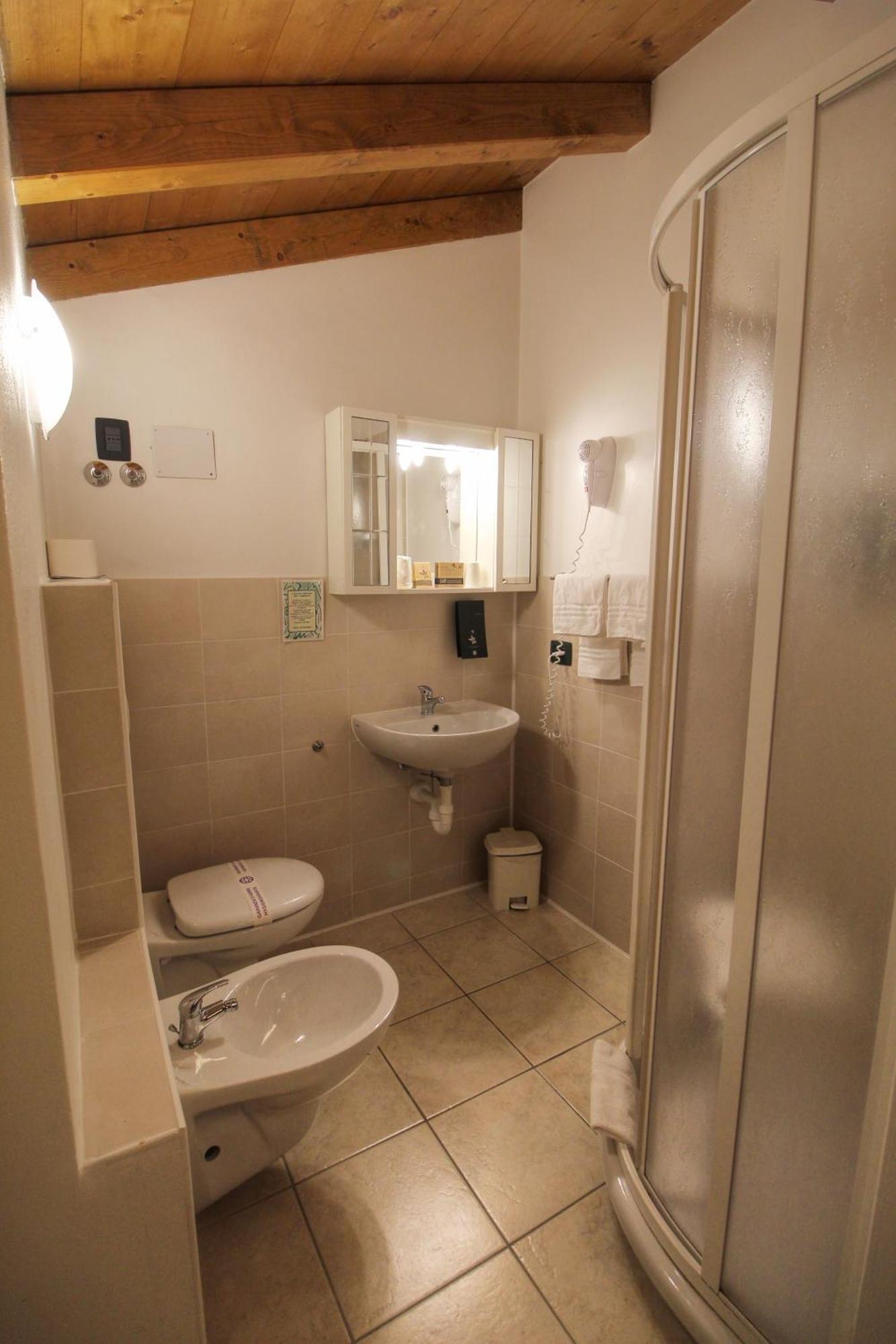 סן פלגרינו טרמה Hotel Avogadro מראה חיצוני תמונה