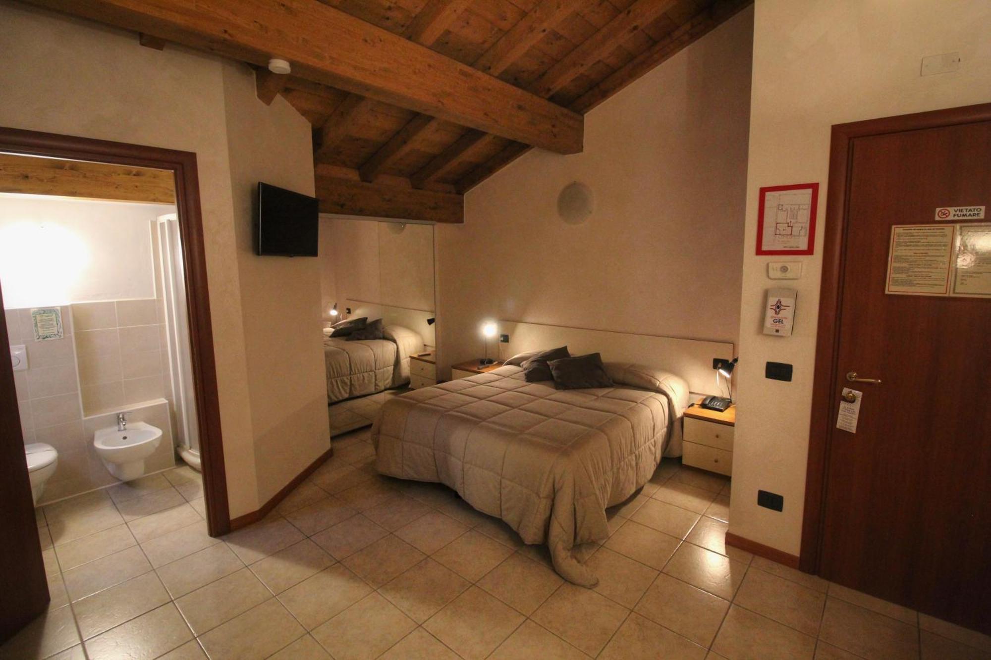 סן פלגרינו טרמה Hotel Avogadro מראה חיצוני תמונה